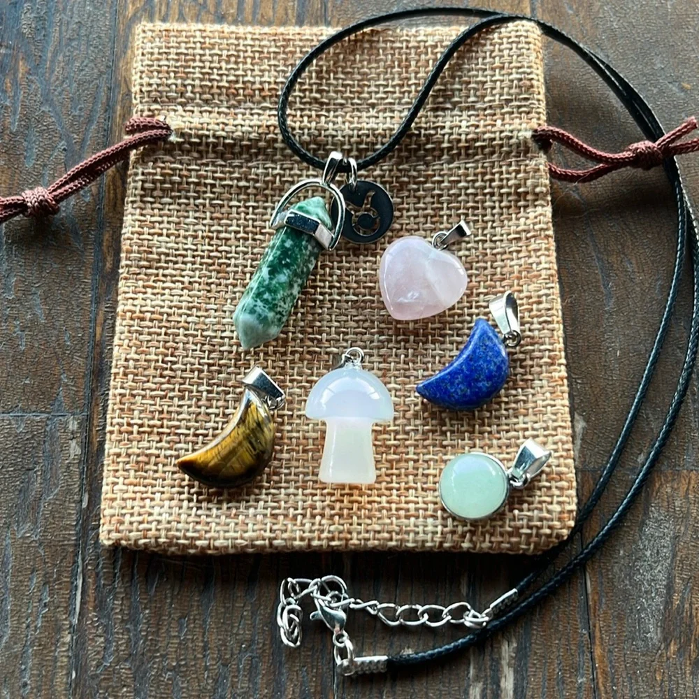 Crystals for Taurus! Tree Agate Green Aventurine Rose Quartz Tigers Eye